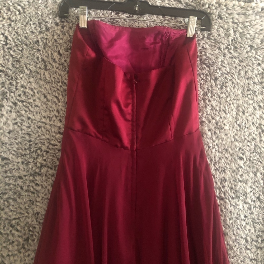 Jim Hjelm Occasions Strapless women’s Size 12 burgundy Rose Chiffon Full Length - Picture 8 of 12